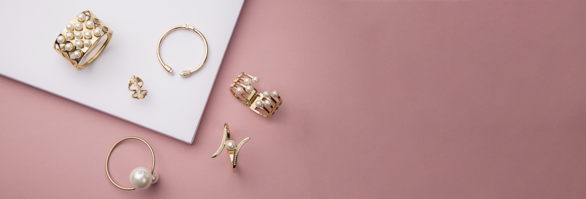 jewelry slide bg 2